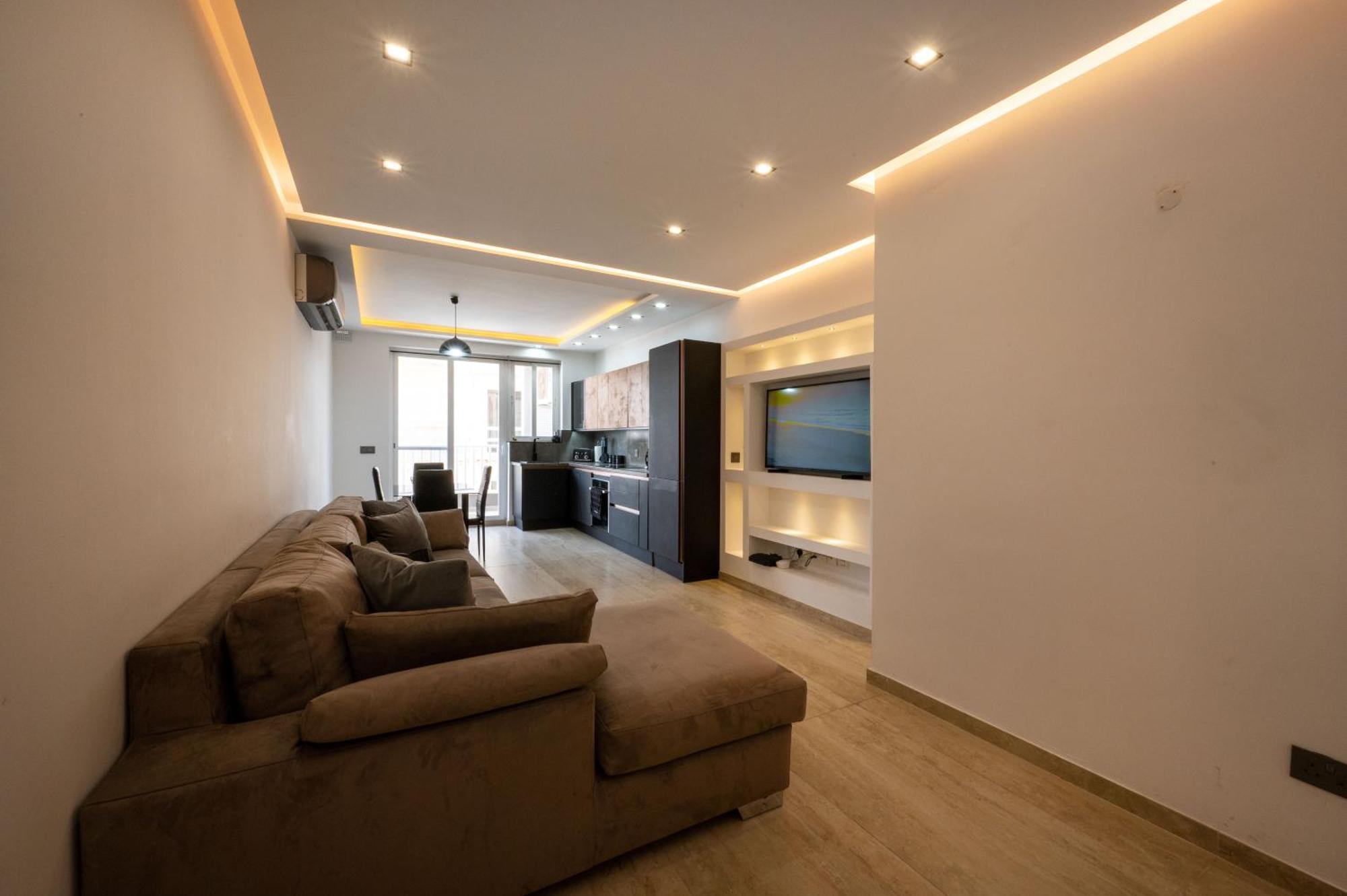 Stylish 2 Bedroomed Apartment Gzira Esterno foto